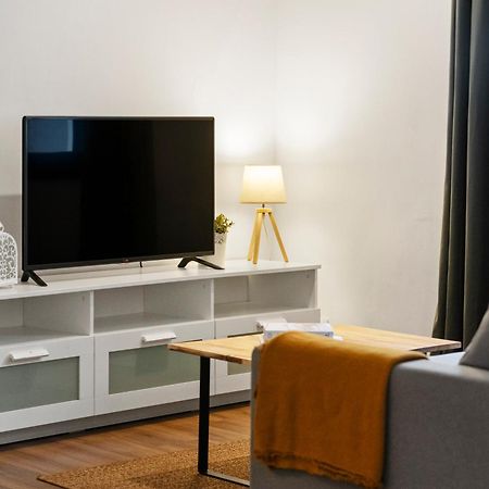 ברצלונה Lodging Apartments Liceu 11 מראה חיצוני תמונה
