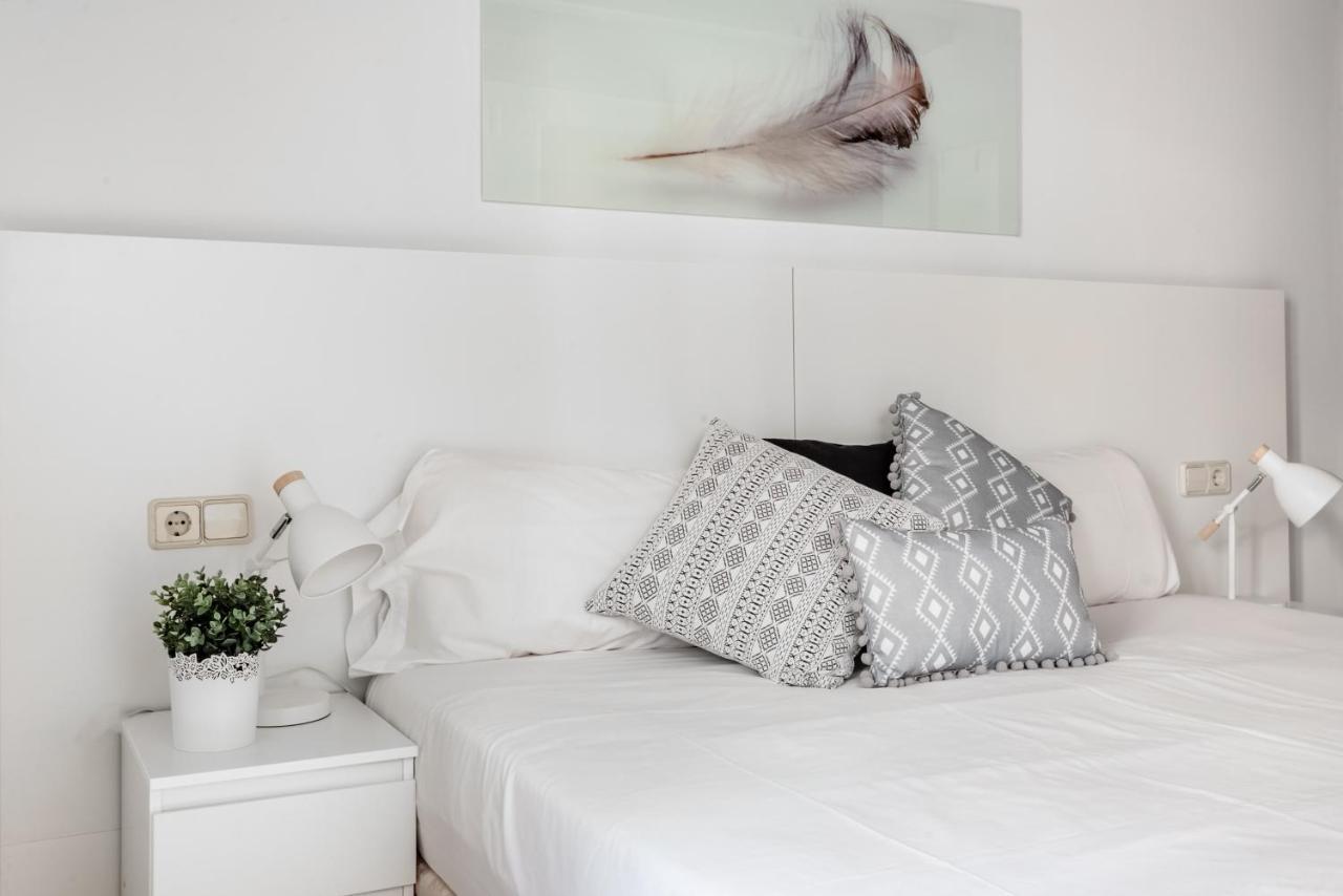 ברצלונה Lodging Apartments Liceu 11 מראה חיצוני תמונה